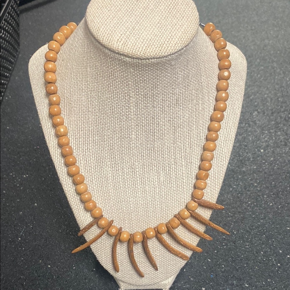 Elegant 90s Tan Wood Beaded & Hematite Necklace